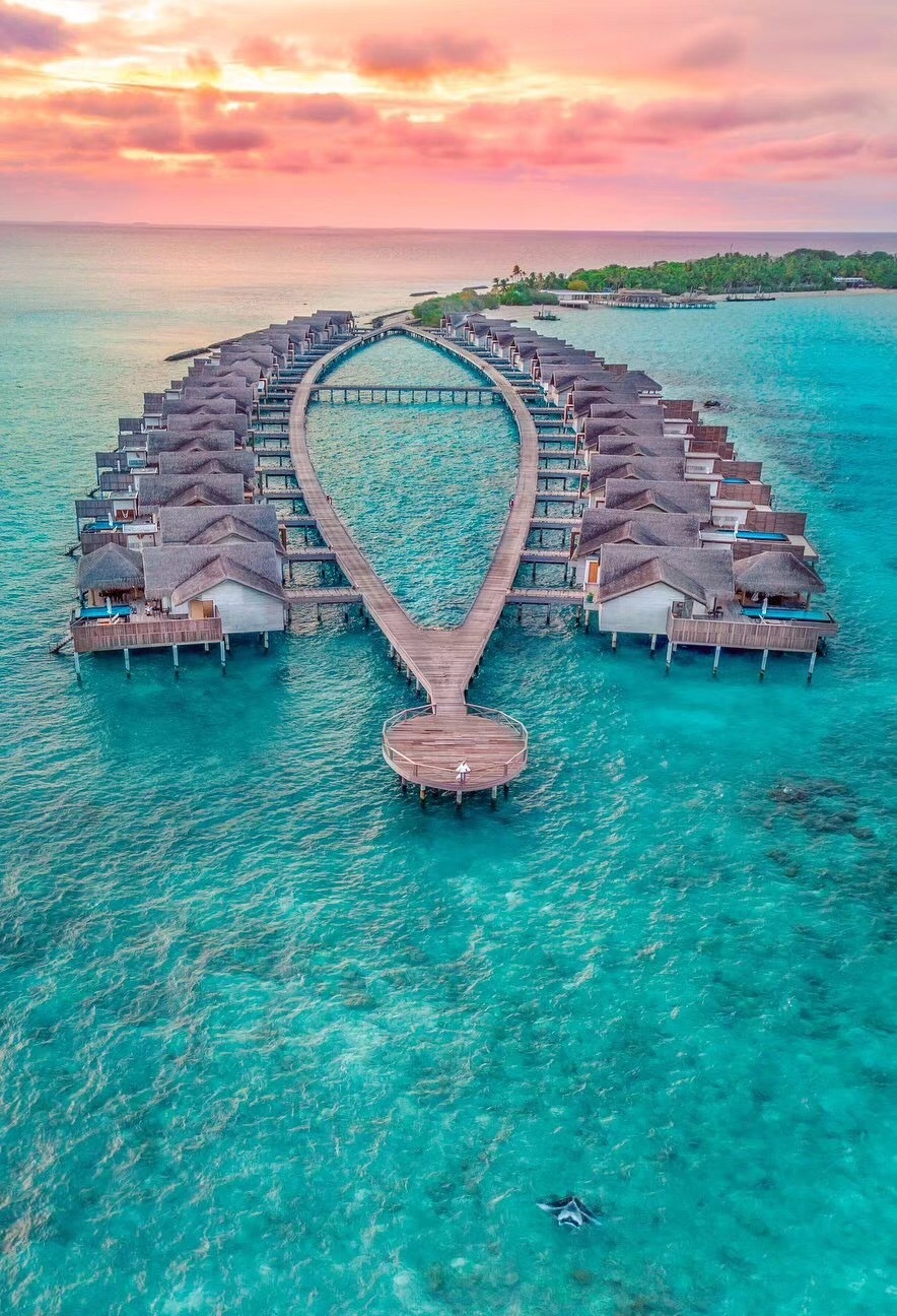 马尔代夫多个绝佳的岛屿推荐,探索马尔代夫最迷人的度假胜地