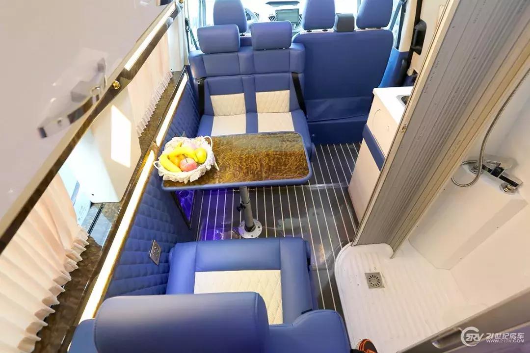 二人自动挡房车,房车二人世界