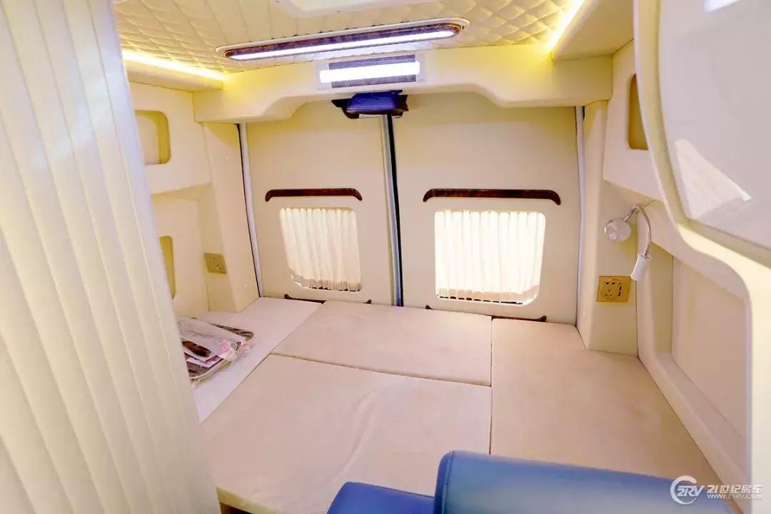 二人自动挡房车,房车二人世界