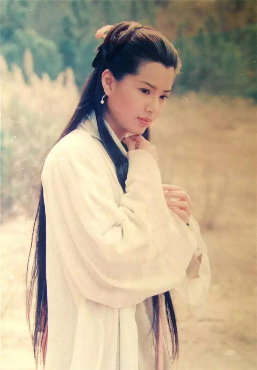 世间再无金大侠，射雕英雄成绝响！