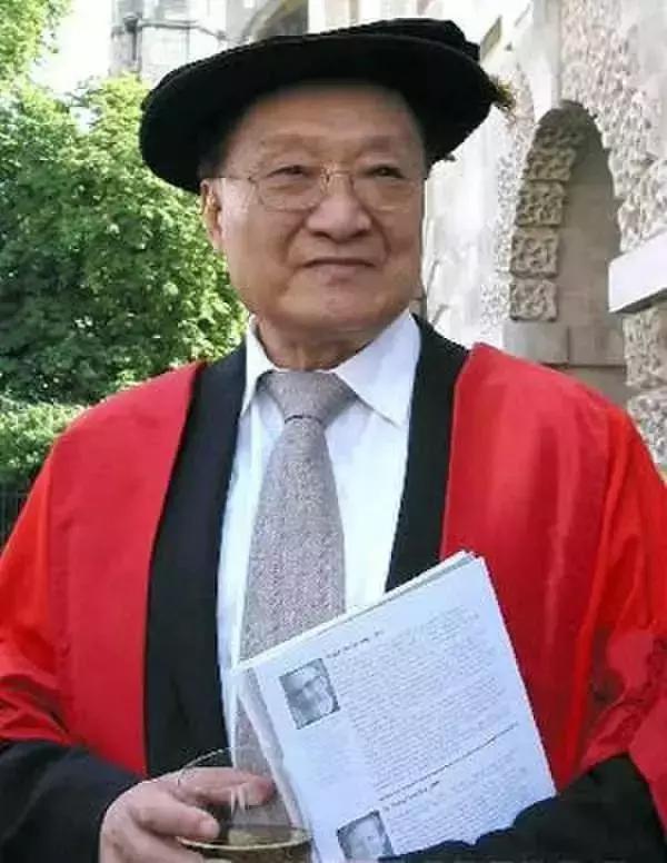 世间再无金大侠，射雕英雄成绝响！