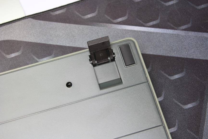 青轴红轴茶轴电竞游戏电脑,青轴全键无冲电竞键盘