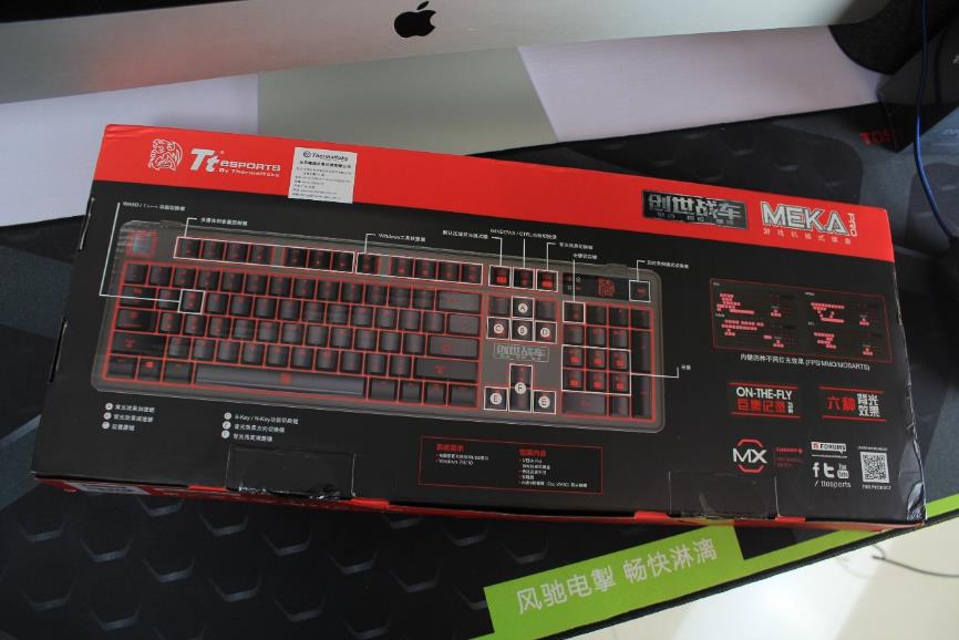 青轴红轴茶轴电竞游戏电脑,青轴全键无冲电竞键盘