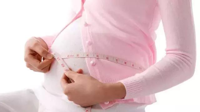 孕妈肚子小,孕妈肚子小越容易顺产吗