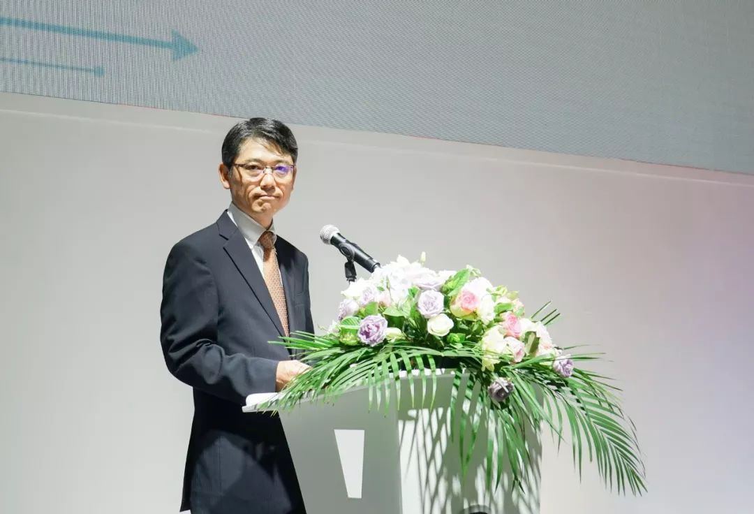 五羊本田最新款电动自行车,电动三轮电摩