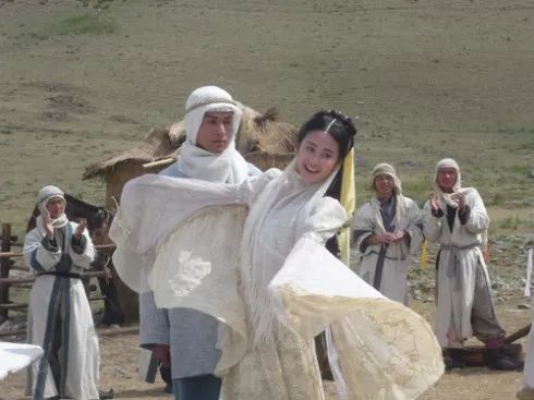 金庸说古龙,金庸说金庸