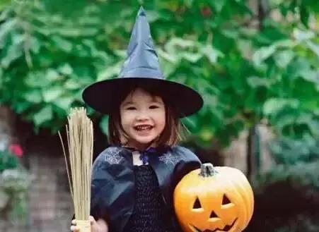 关于万圣节的英语句子,关于万圣节的句子简短
