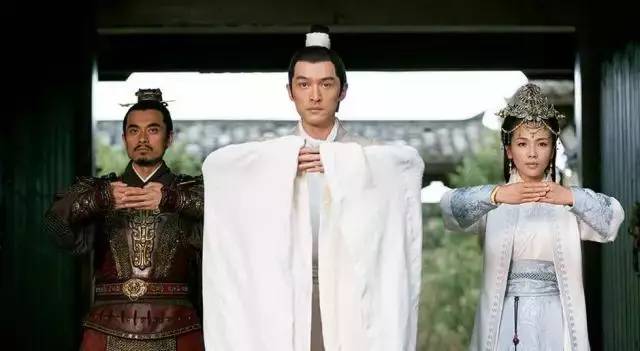 汽车喇叭语音一声二声代表什么,汽车喇叭按一声是什么意思