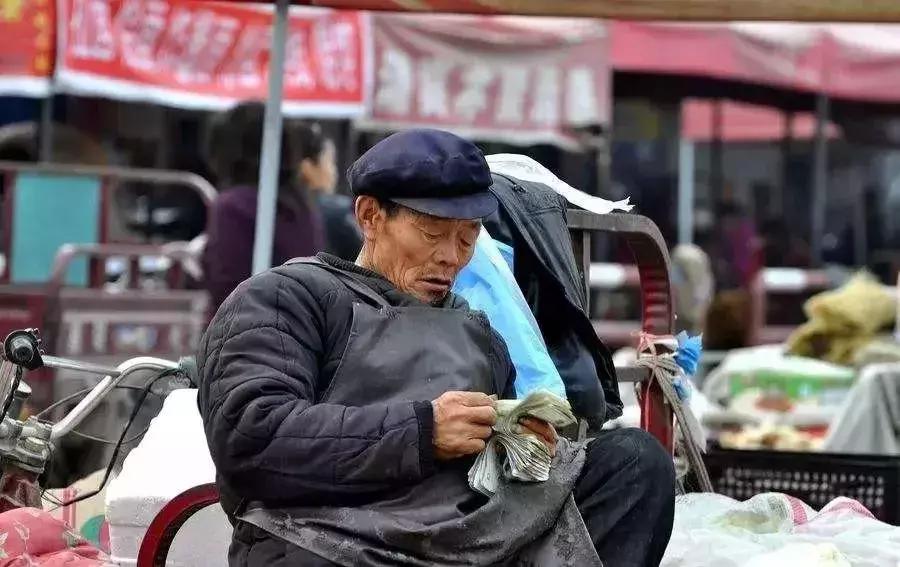 鍦ㄦ櫙寰烽晣鐢熸椿蹇呴』瑕佹帴鍙楃殑鐜板疄,鏅痉闀囦汉鍦ㄦ櫙寰烽晣