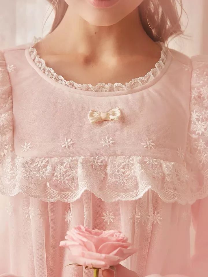 可甜可纯可性感,我们仙女连睡衣都要软fufu