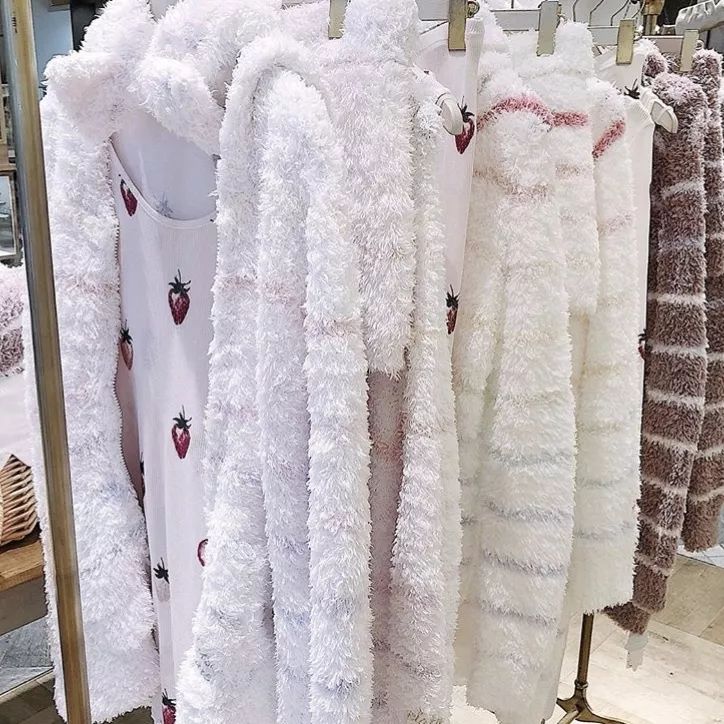 可甜可纯可性感,我们仙女连睡衣都要软fufu