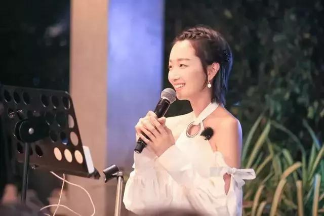 短发发型40岁女性适合的短发,最流行的发型2021最火短发中短发