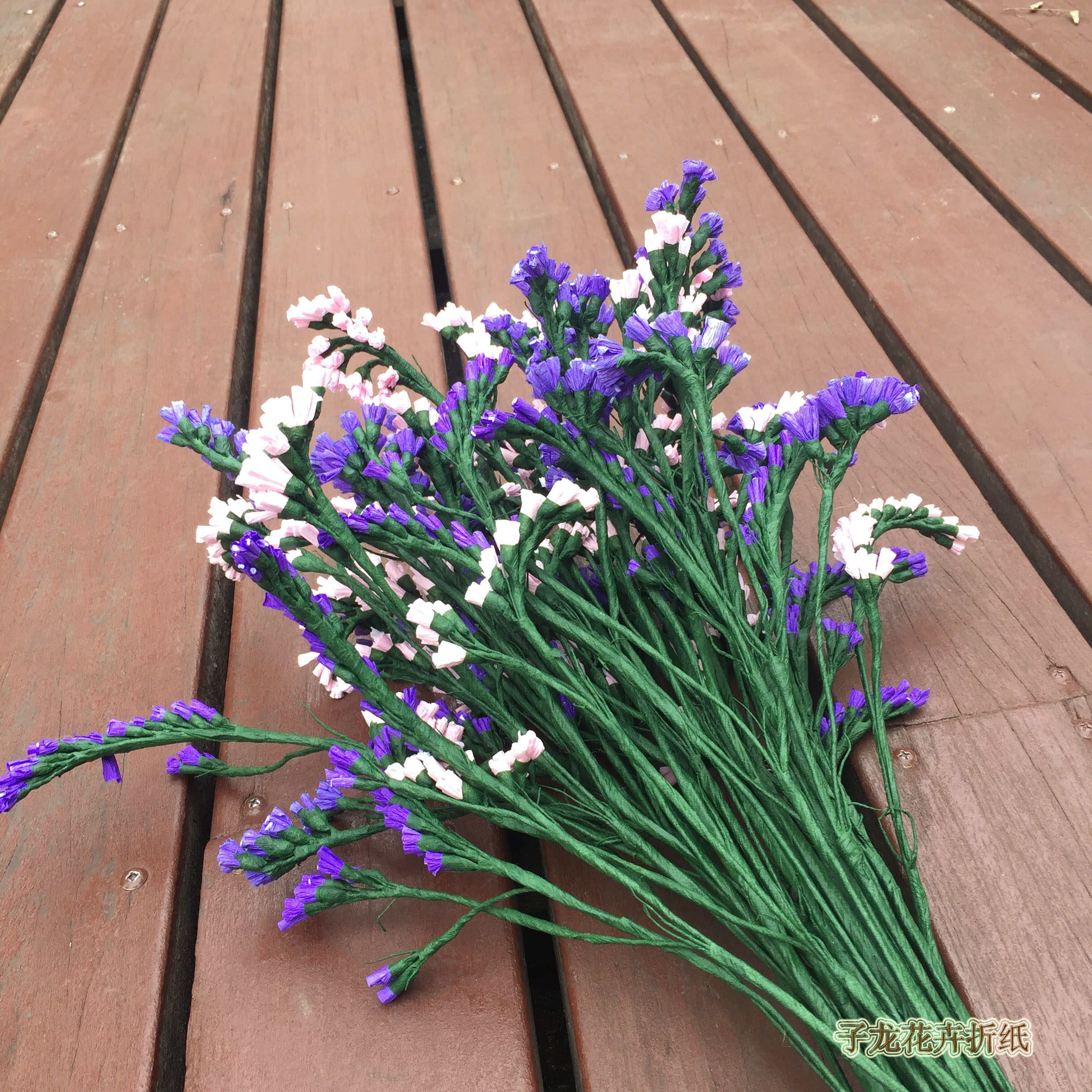 折纸花束教程简单,勿忘我皱纹纸花朵做法大全