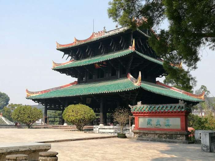 中国最神奇的木楼在哪里,百年神奇古楼