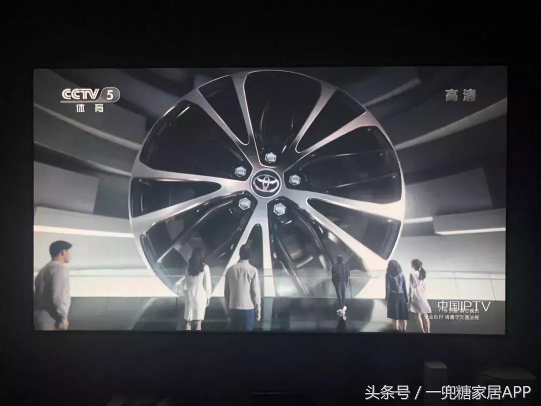 低成本打造家庭影院,100元打造家庭影院装修