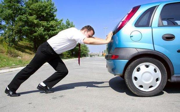 自动挡电瓶没电了打不着火怎么办,自动挡汽车电瓶没电怎么挂n挡