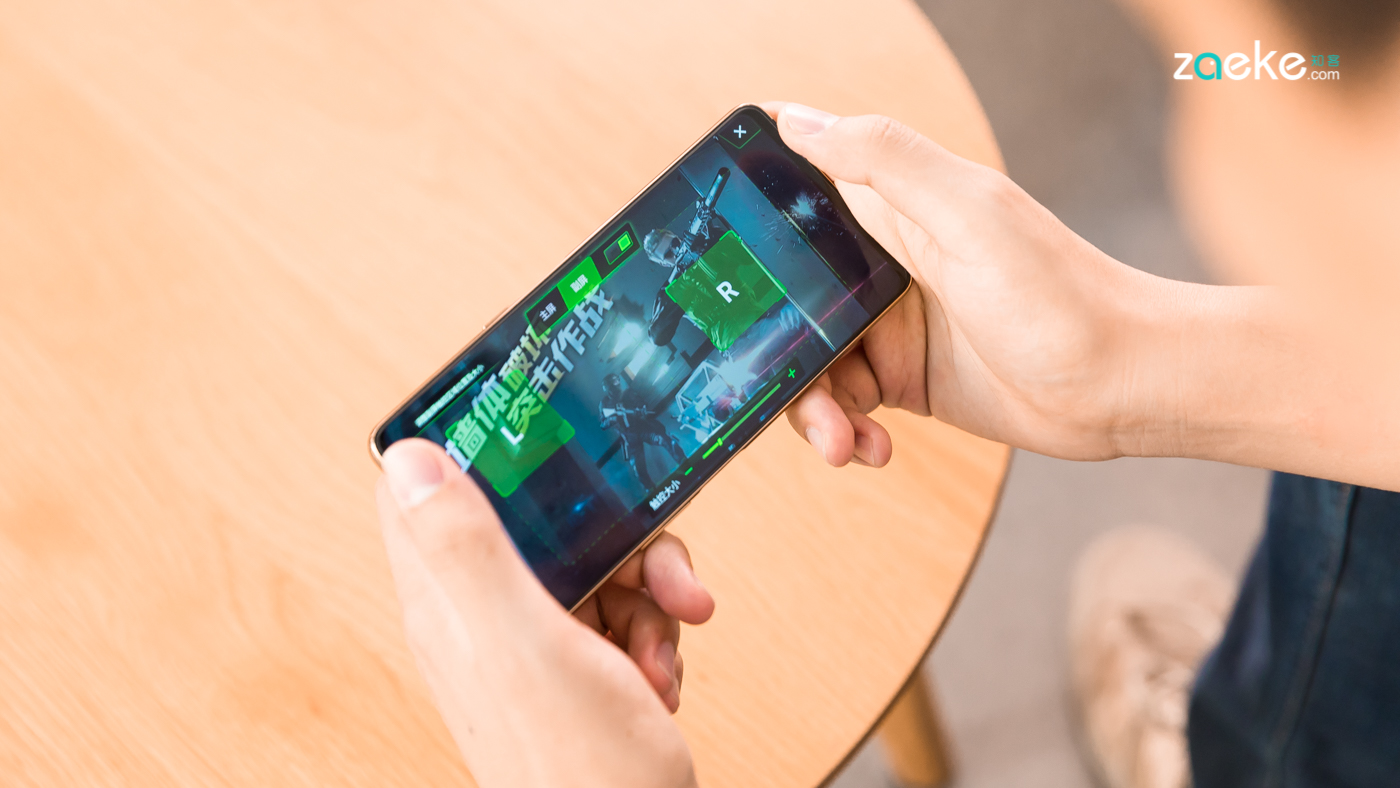 努比亚x详细使用评测,努比亚x试玩