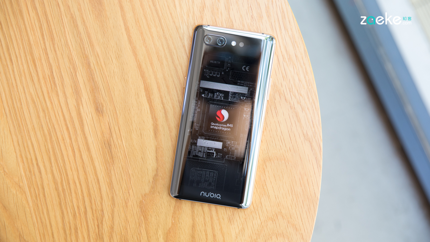 努比亚x详细使用评测,努比亚x试玩