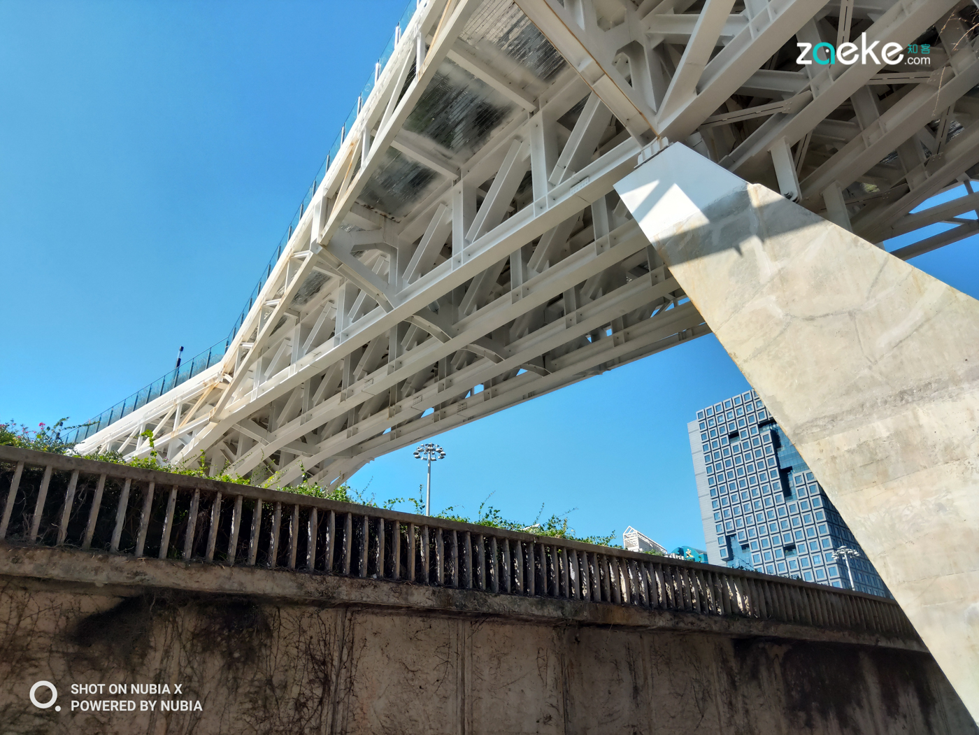 努比亚x详细使用评测,努比亚x试玩