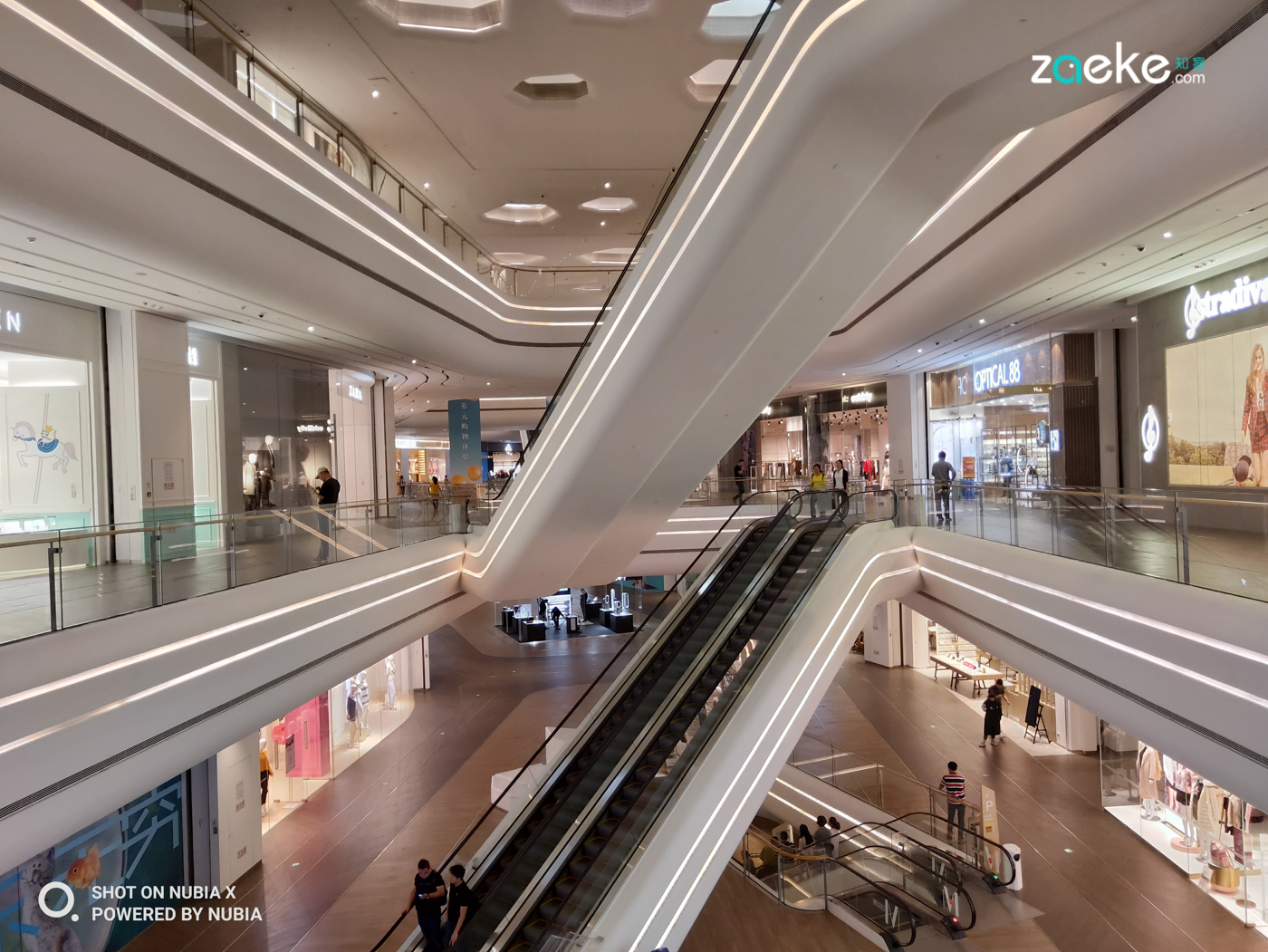 努比亚x详细使用评测,努比亚x试玩