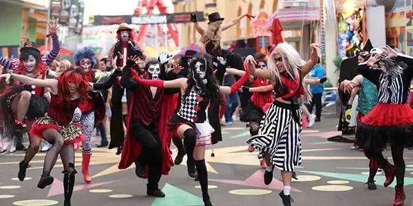 关于万圣节的恐怖片段,万圣节之夜恐怖的事情