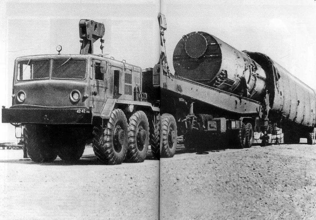 复仇之刃韩国,复仇之刃出什么武器