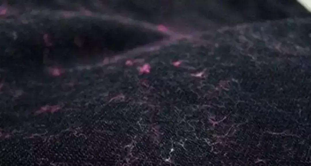 彻底消灭大衣尘屑?超实用的粘毛筒,值得我安利一整季!