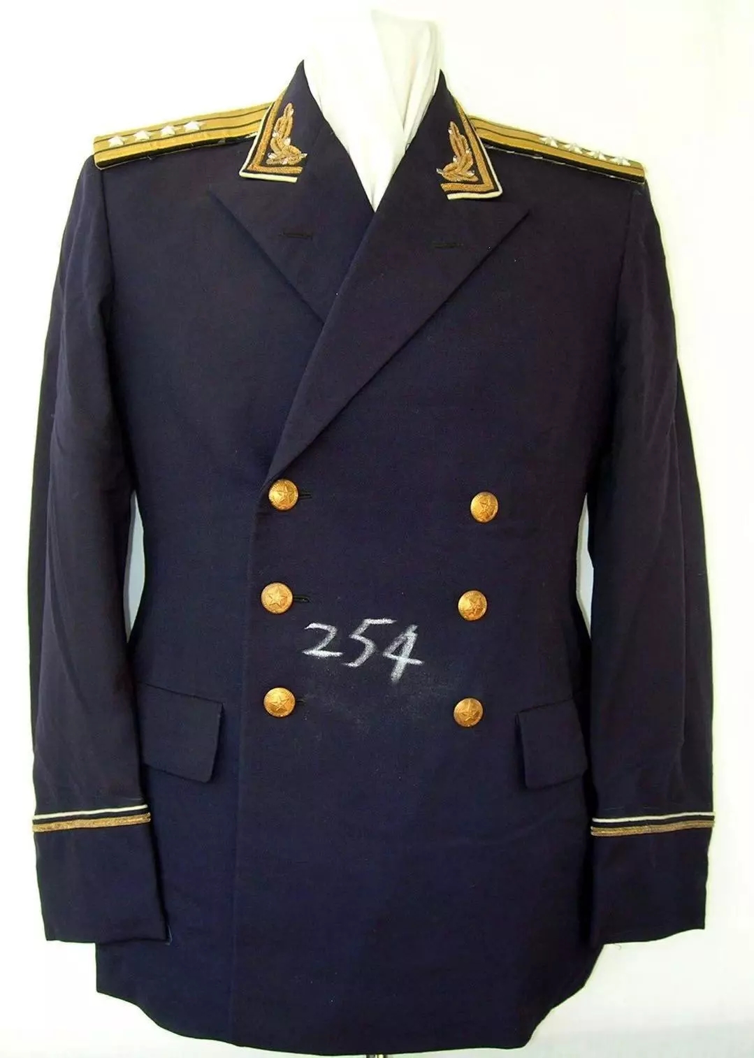 我国军礼服,军礼服哪年有