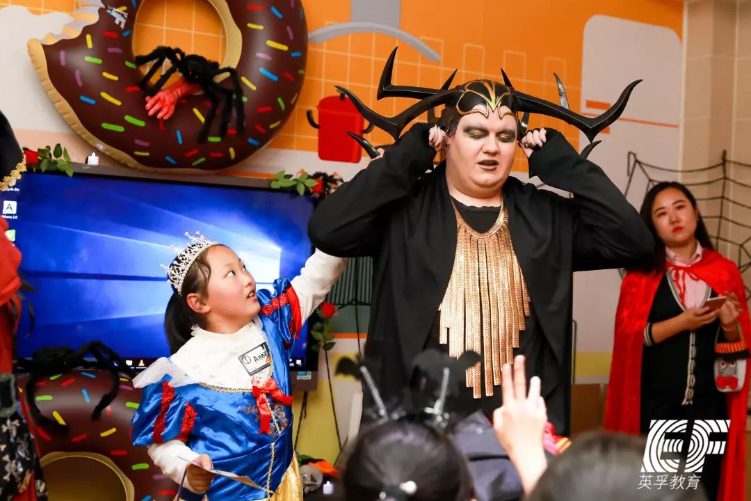 HappyHalloween｜英孚万圣狂欢夜，他们究竟经历了什么？