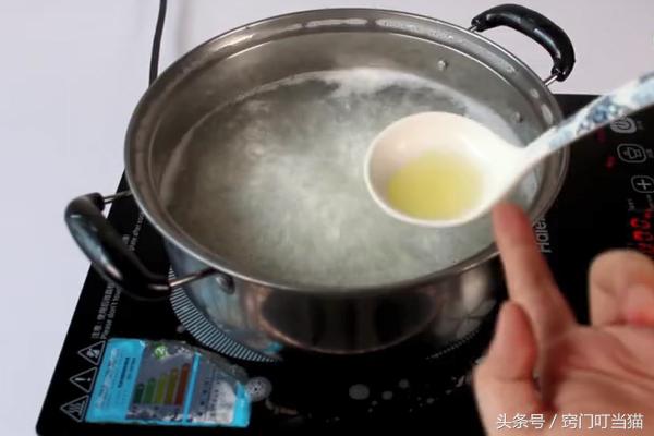 煮稀饭往外溢怎么办,煮稀饭怎么样才能不溢锅