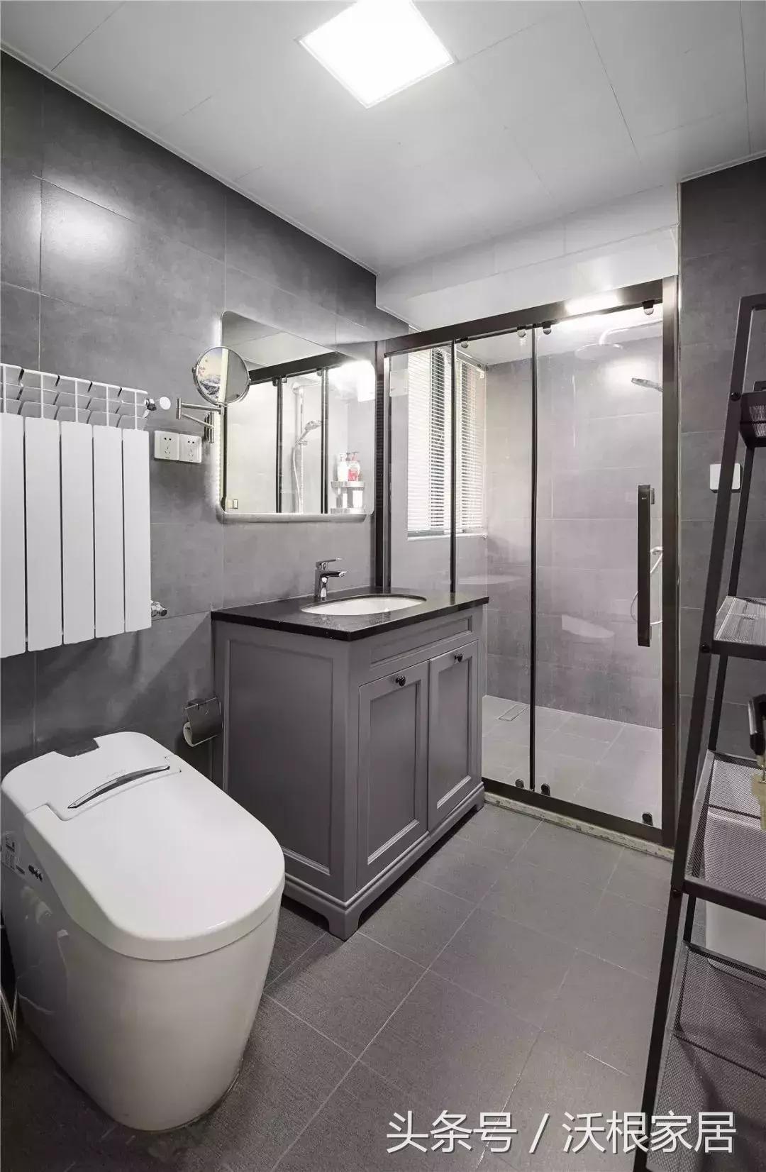 简约风格地砖是灰色配什么踢脚线,灰色哑光地砖800*800铺贴效果