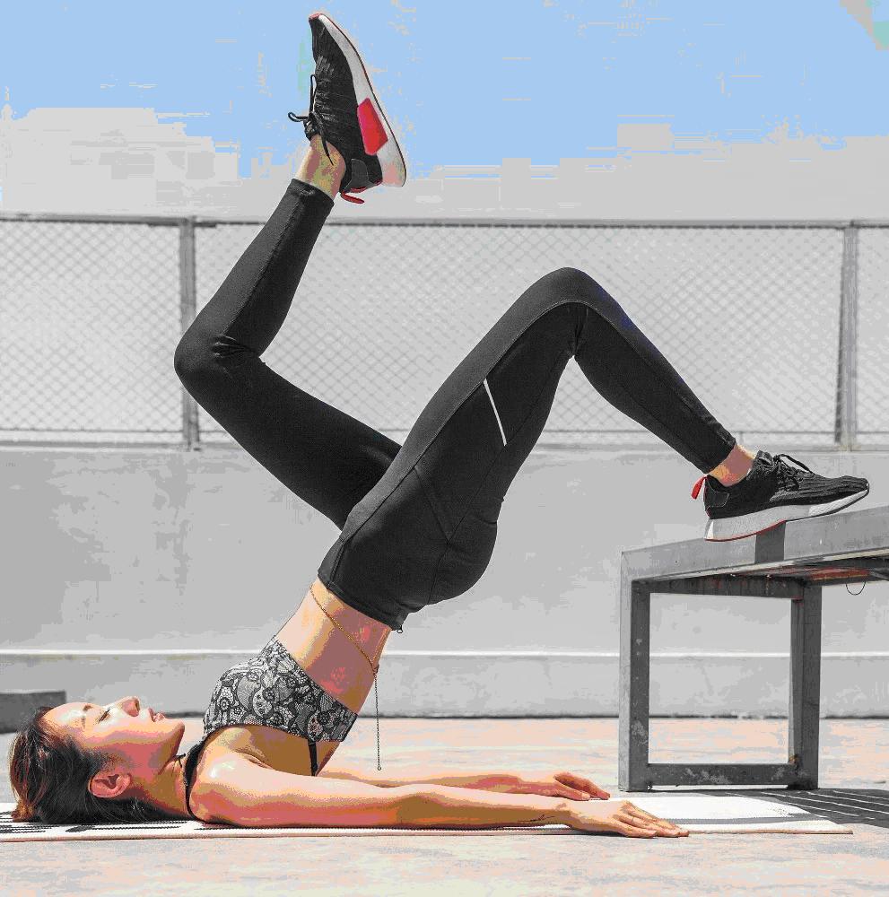 想跟女神学自拍技巧？先来苏宁易购以旧换新get一台新手机吧