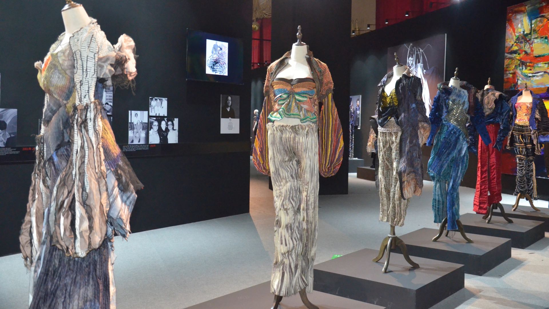 看从业二十余年的中国服装设计师，如何振兴国潮！