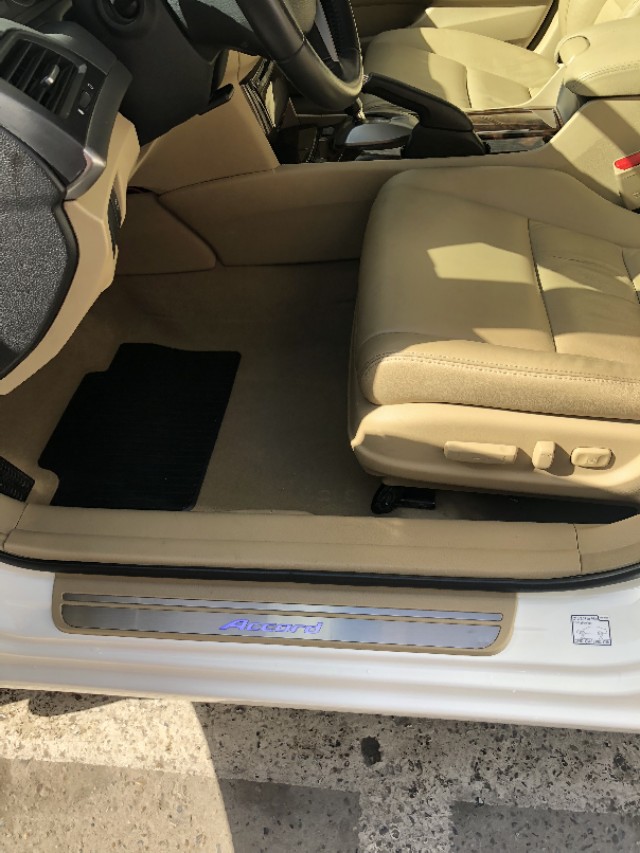 淘车推荐,2010年八代雅阁2.4百万纪念版