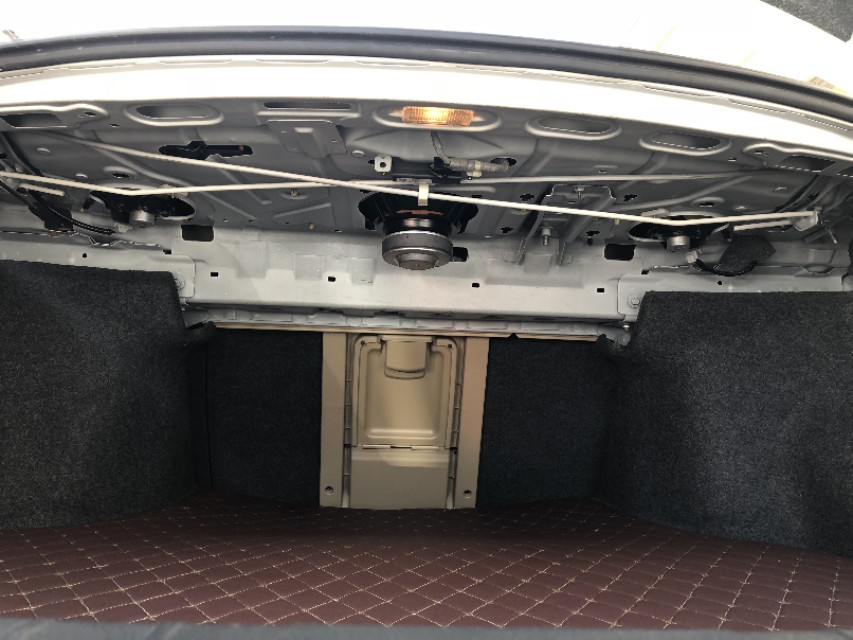 淘车推荐,2010年八代雅阁2.4百万纪念版