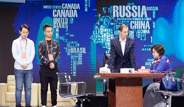 日常做“狗”，不如到末世里撸狗