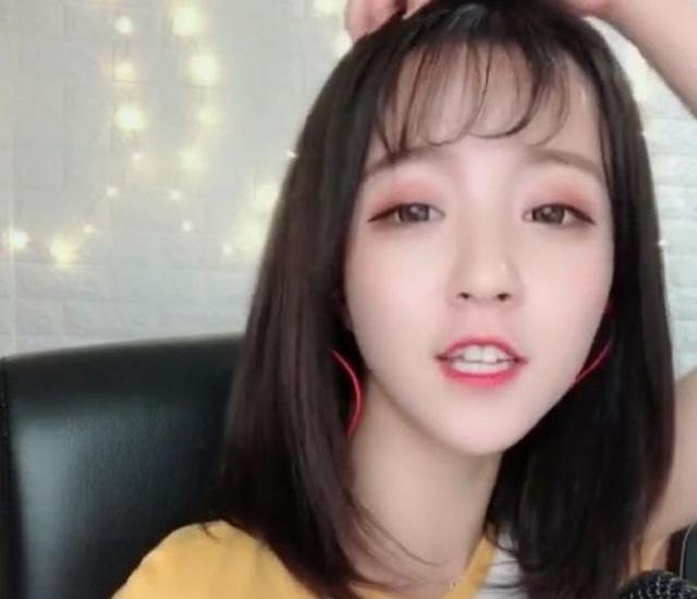 抖音网红莉哥近况,知名抖音网红莉哥被警方带走