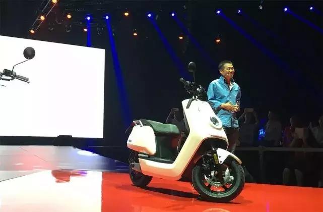 什么叫江湖人生，一文告诉你天才李一男的大起大落