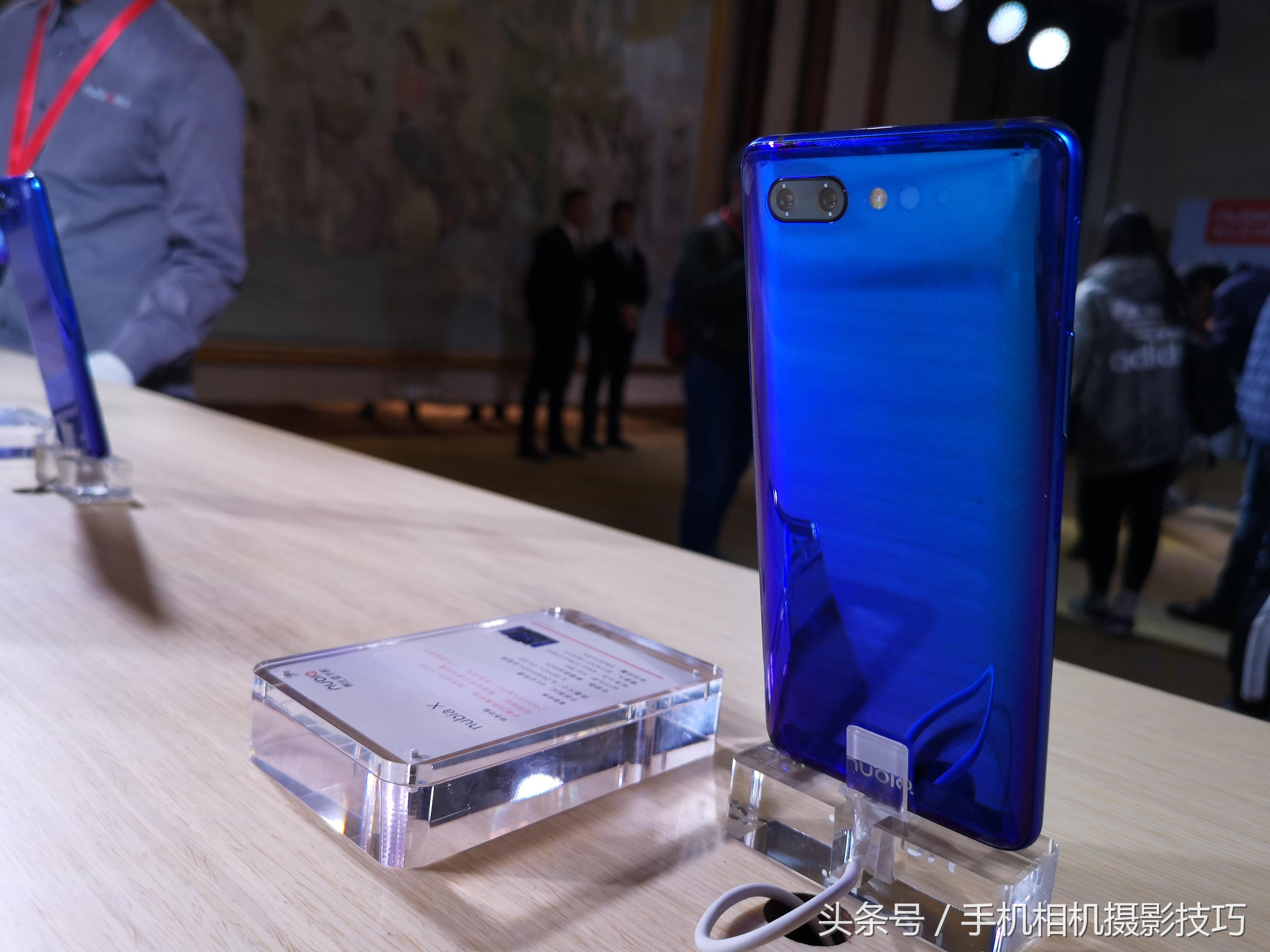 努比亚x和vivo双屏版哪个值得买,努比亚x双屏跟z20