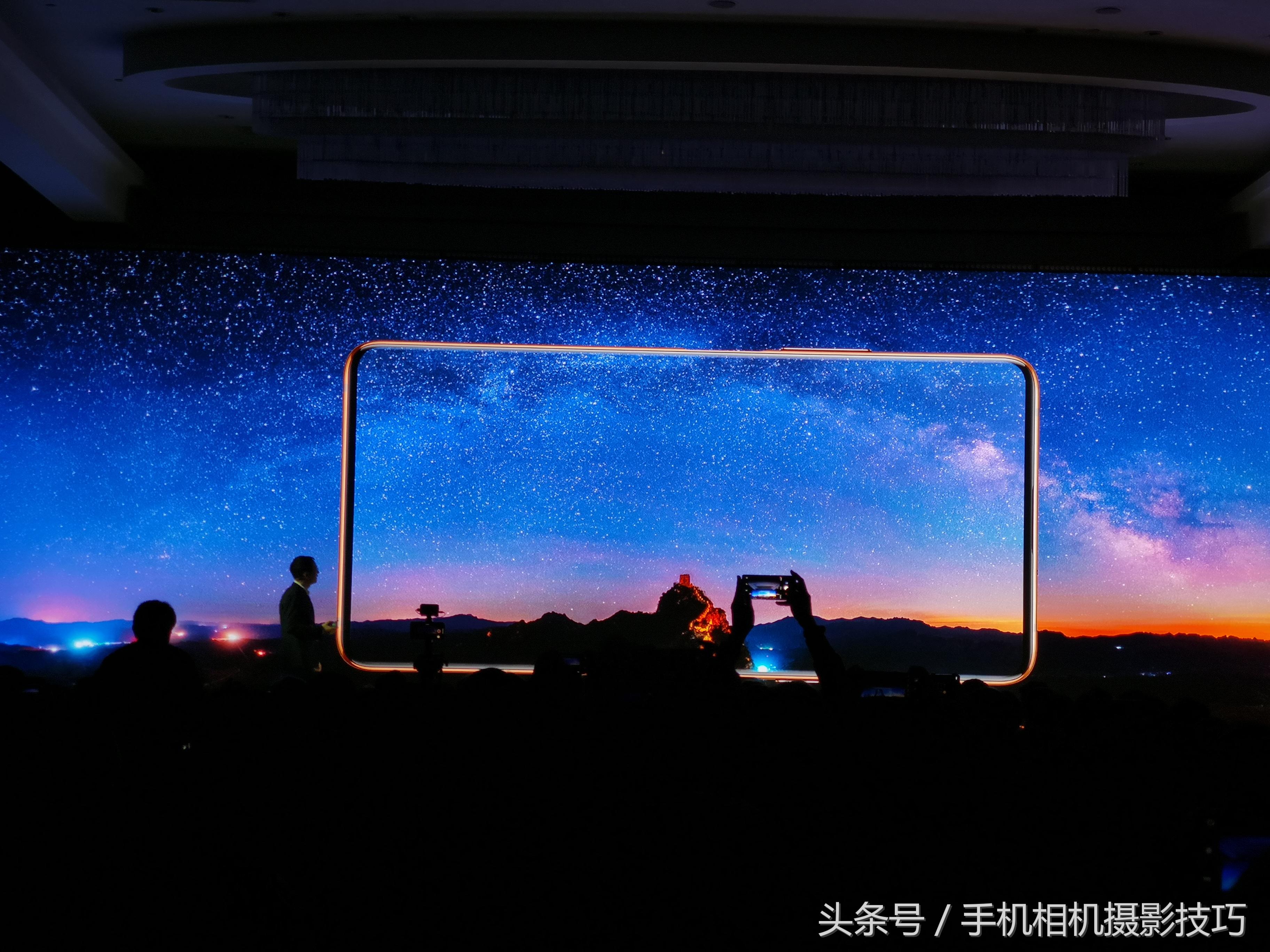 努比亚x和vivo双屏版哪个值得买,努比亚x双屏跟z20