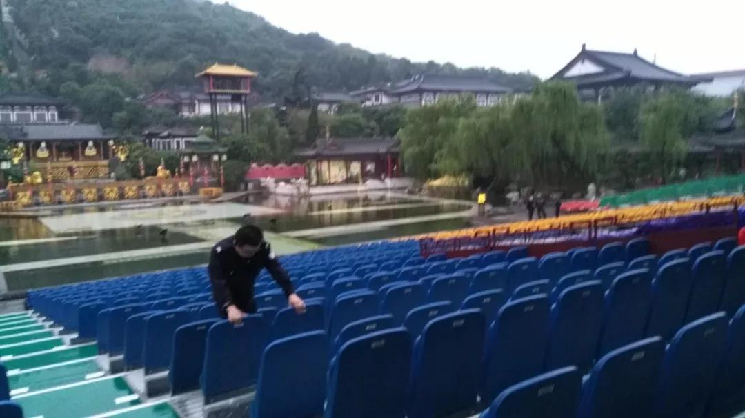 视觉震撼长恨歌演出,长恨歌一场演出多少人