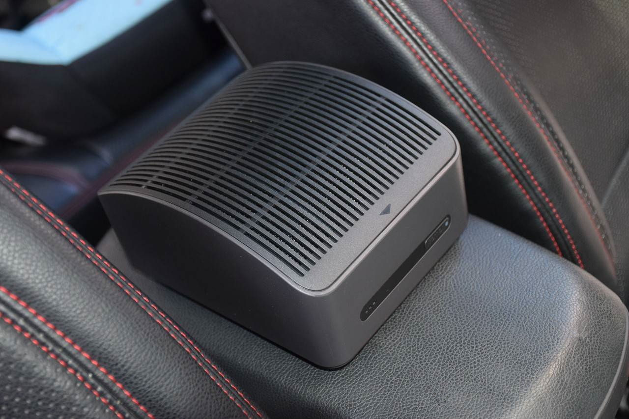 雾霾天气空气净化器,车载除雾霾空气净化器