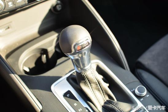 奥迪a5和a3哪个好敞篷版,奥迪a5与a3敞篷版