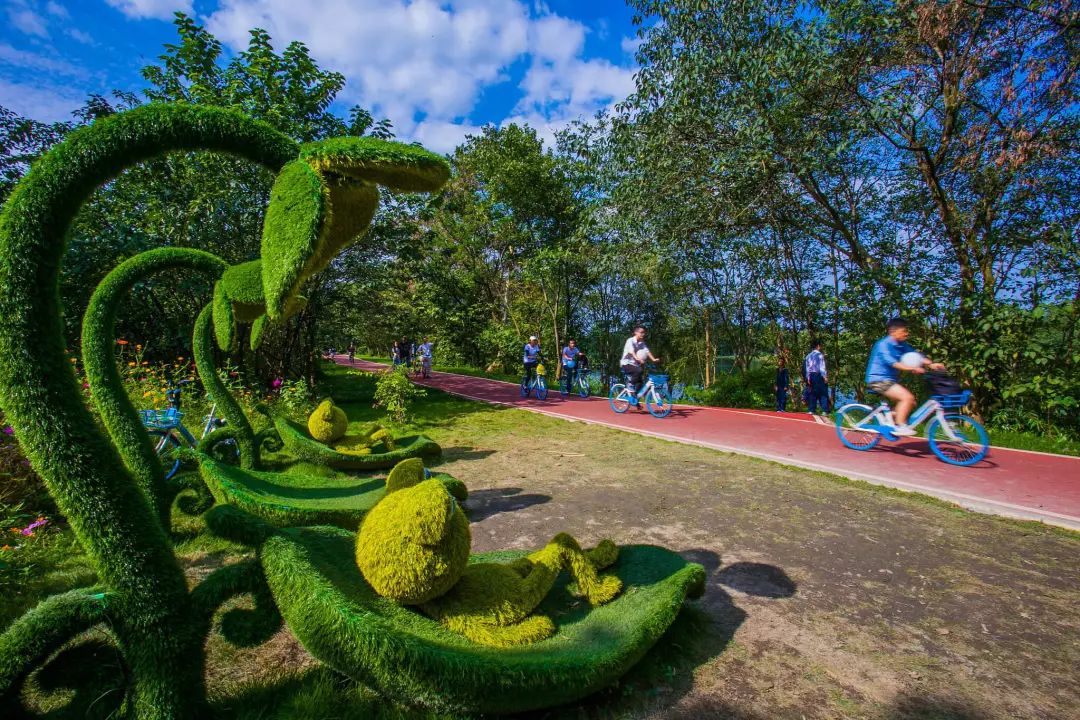 致世界文化名城成都,来自星巴克的邀请