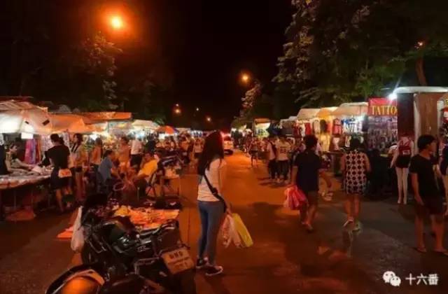 曼谷必去的夜市,曼谷joddfairs火车头夜市