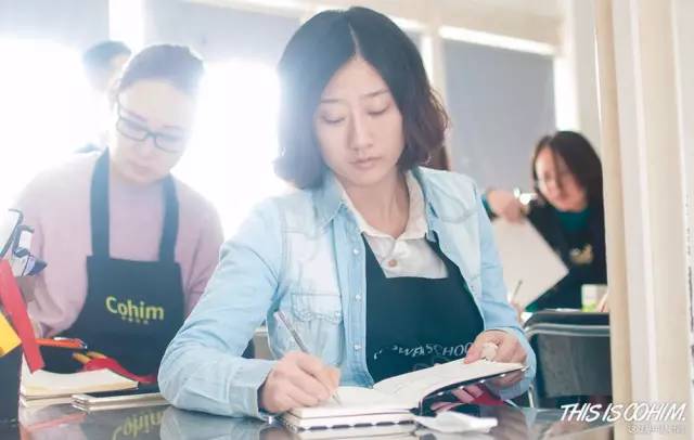 花店应该怎么经营,花店怎样经营才赚钱多一点