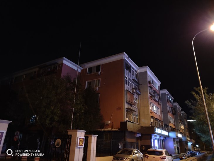 努比亚双摄旗舰曲面屏,努比亚x双屏测评