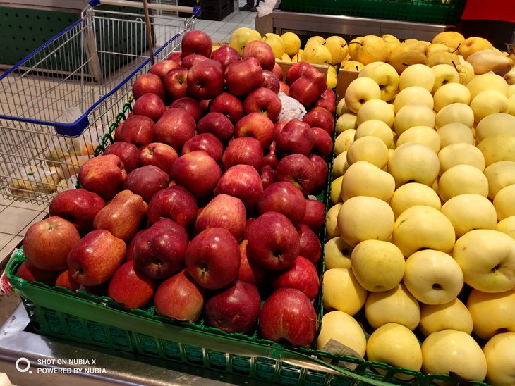 努比亚双摄旗舰曲面屏,努比亚x双屏测评