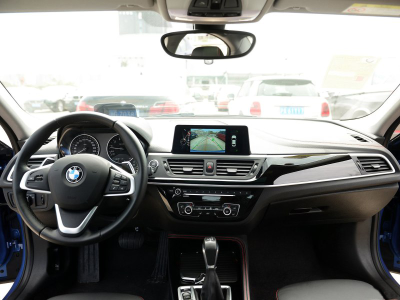 2012款宝马x1车主含泪吐槽,吐槽宝马1系三缸