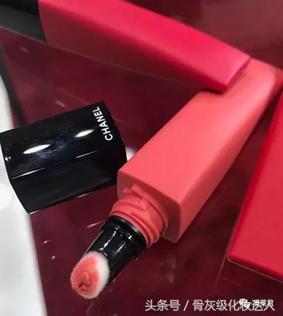 tf新品皮气垫,tf白气垫和ysl粉气垫